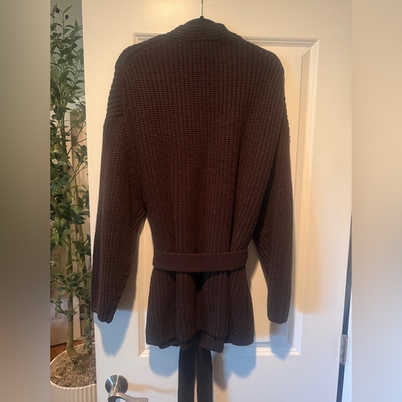 NWT Gap Cotton-Blend Wrap Cardigan Sweater. - Picture 3 of 4